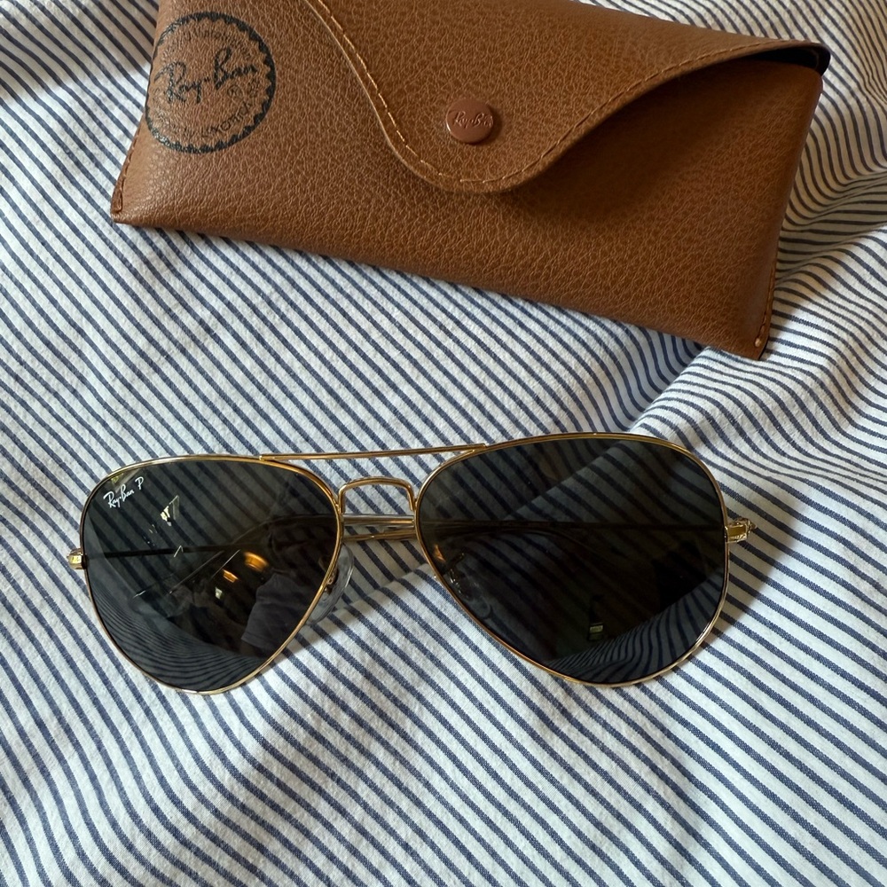 Ray-Ban Gold Aviator Sunglasses